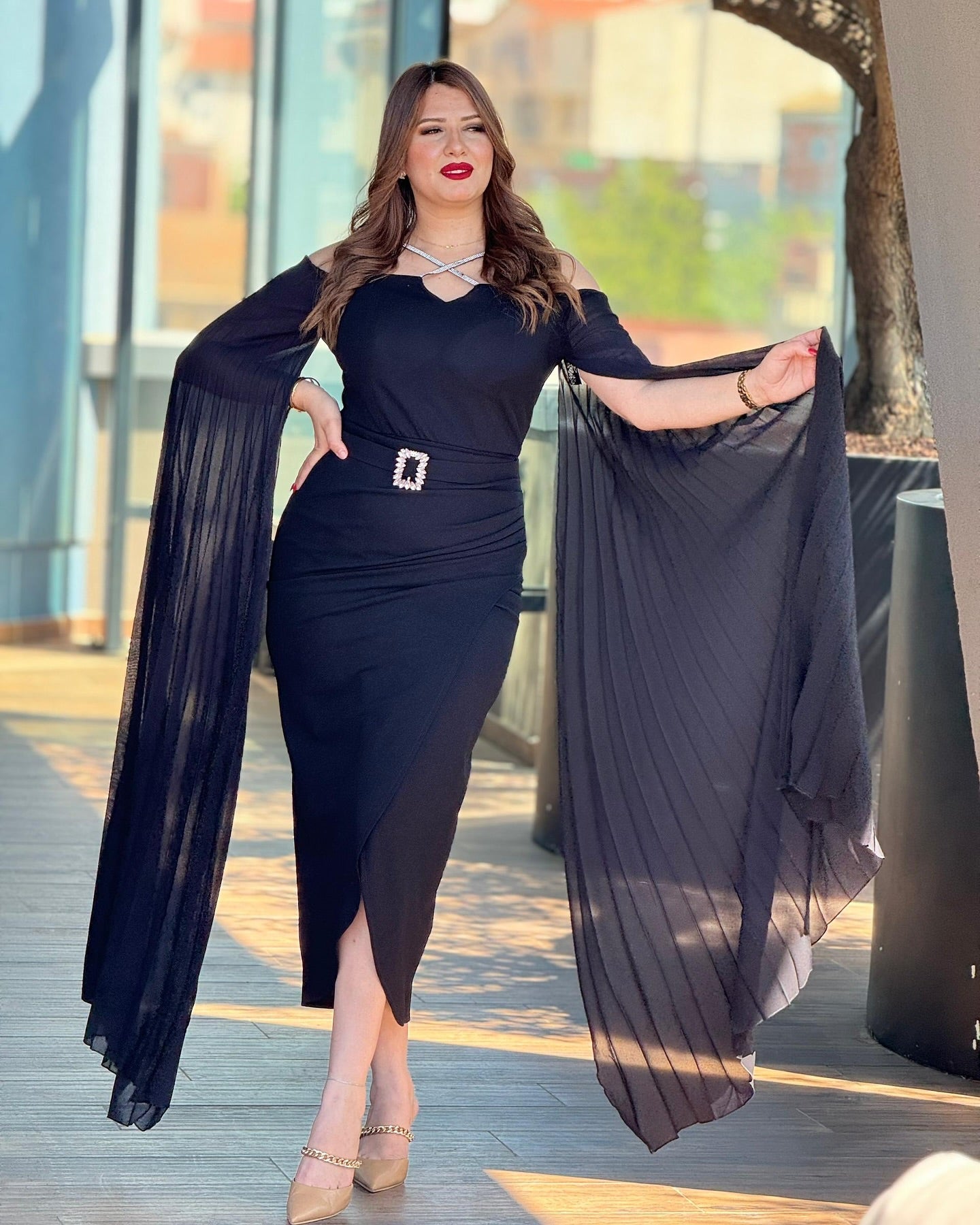 🖤 Royal Elegance Dress – Black Edition