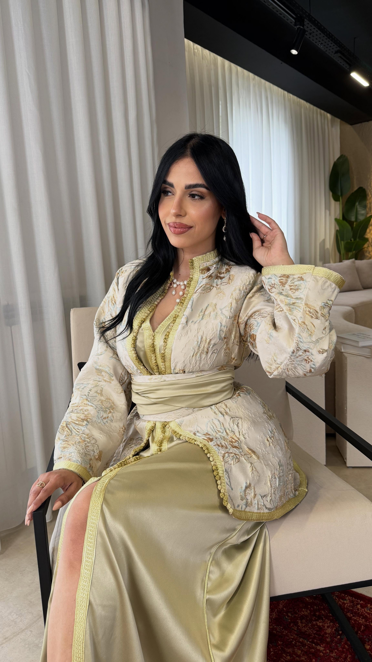 Caftan brocart l'élégance pour les grandes cérémonies