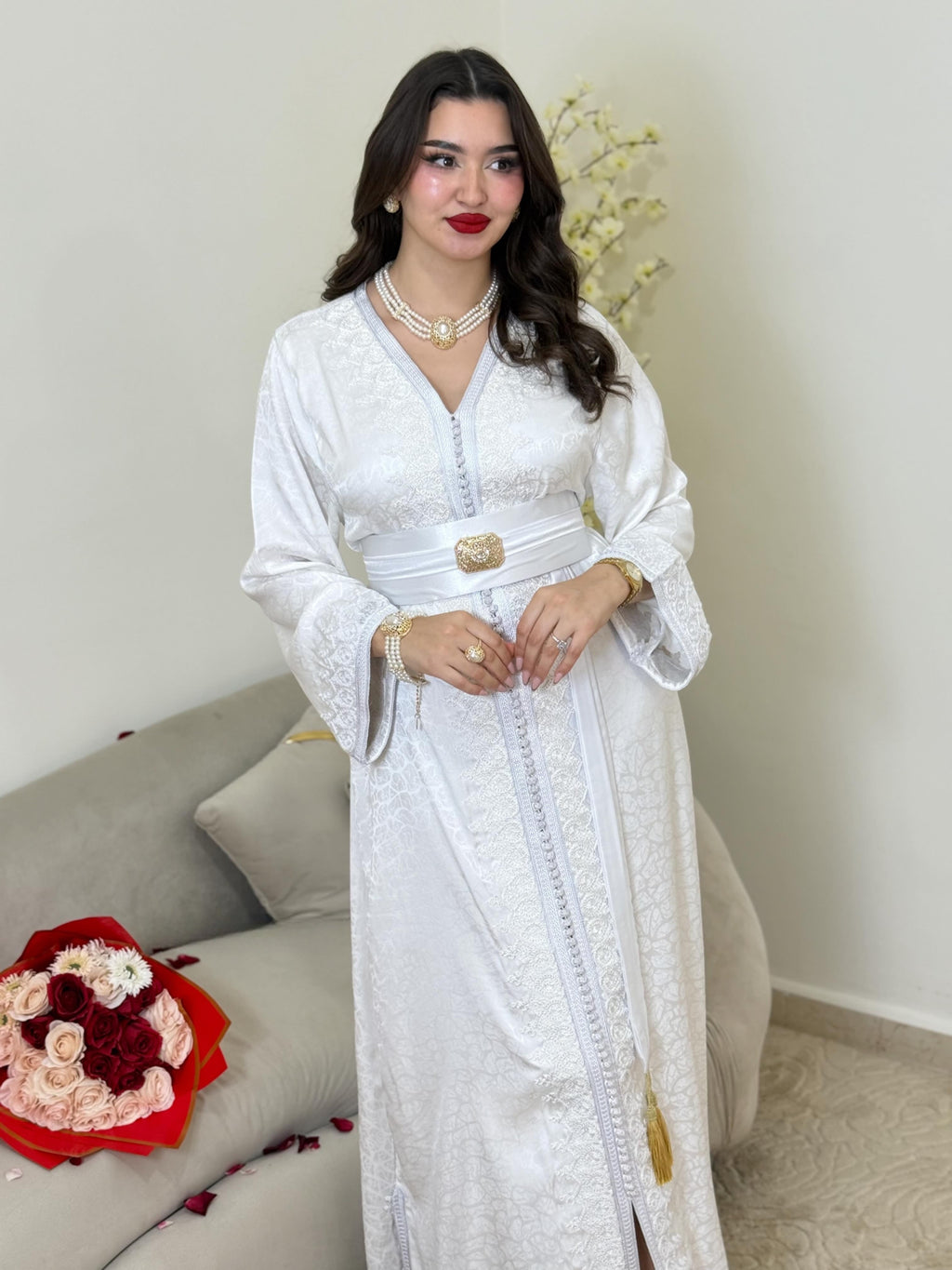 ✨ Caftan Élégance Kamkha Blanc  – Raffinement Oriental & Allure Féminine
